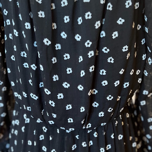 Y.A.S. Clara Midi Ditsy Floral Dress In Black and White Belt Missing Medium ASOS - Picture 8 of 13